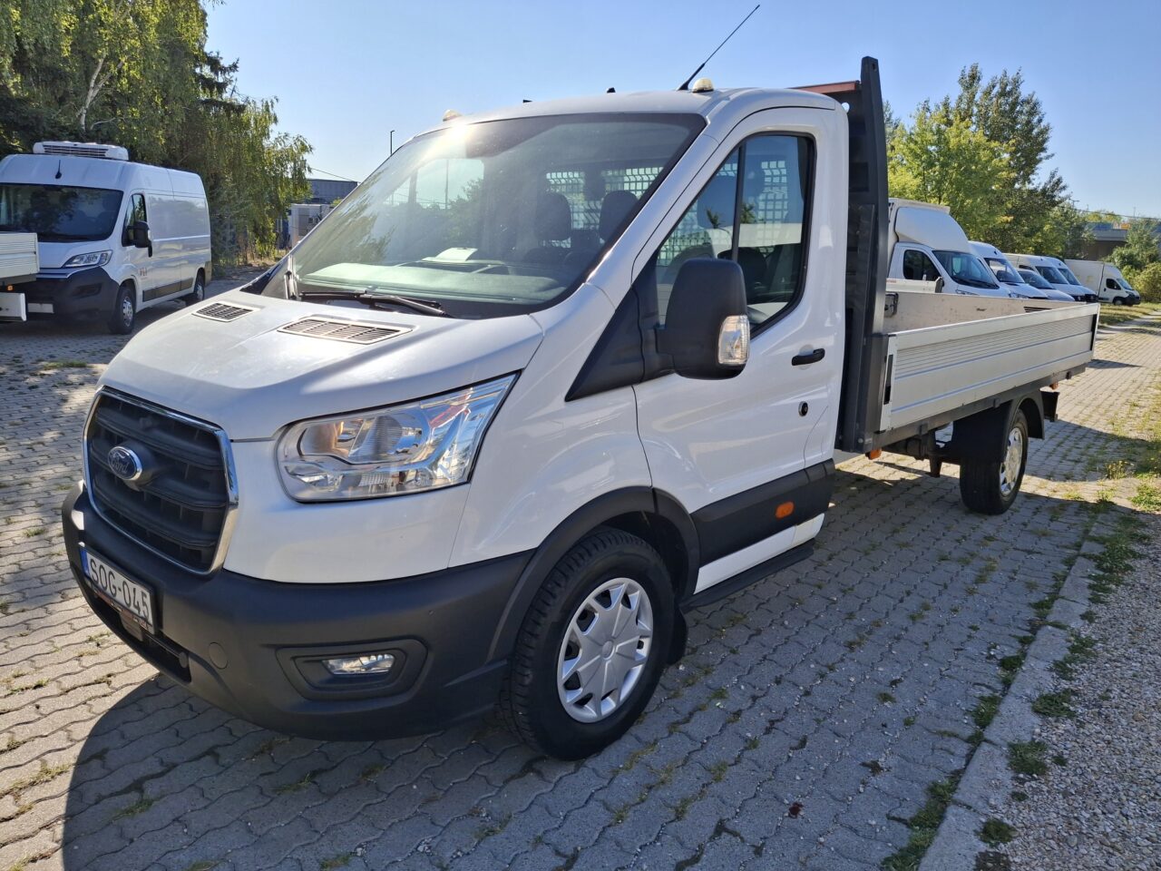 Ford Transit 2.0 TDCi 350 MWB Trend SOG045