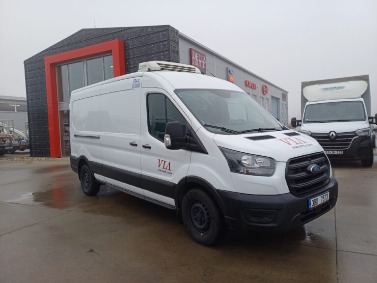 Ford TRANSIT CHLADIARENSKA DODAVKA 3BD 7573