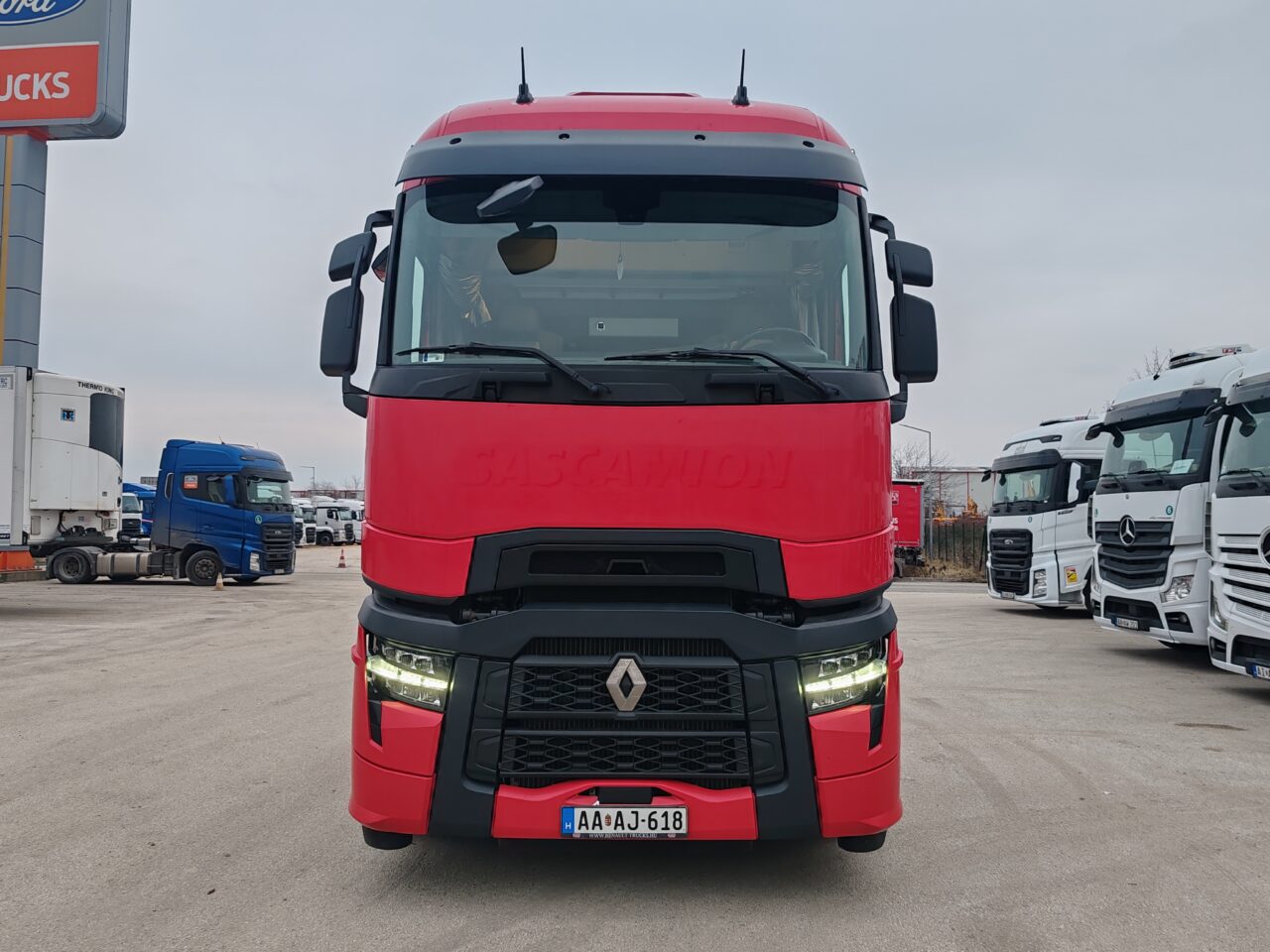 Renault T 520 AAAJ-618