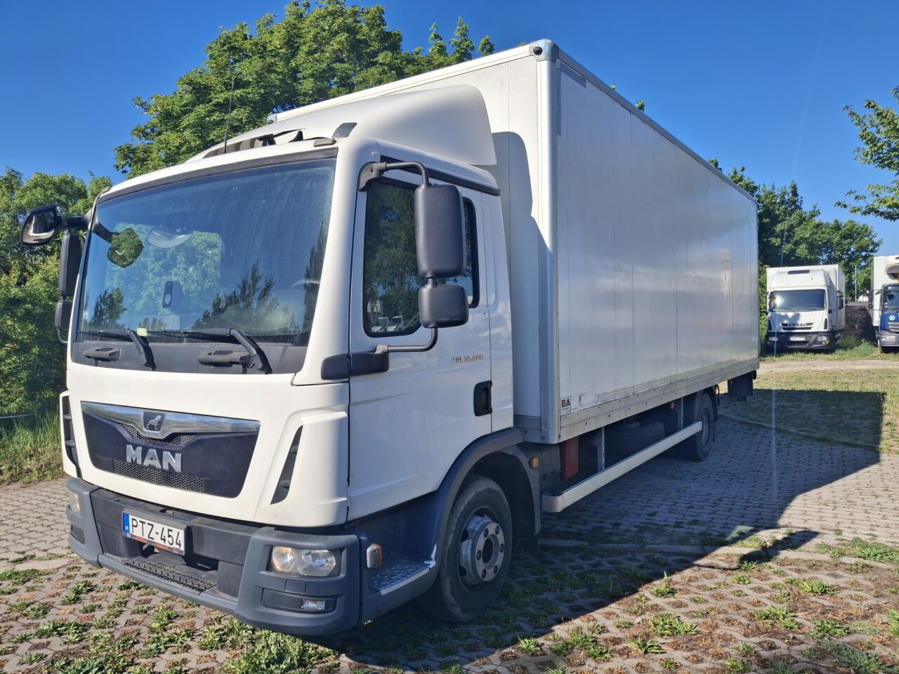 MAN TGL 12.220 PTZ454