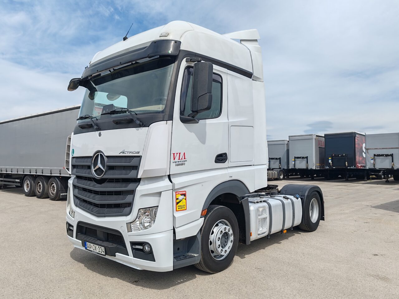 Mercedes-Benz Actros 1851 Prime AAJX-334